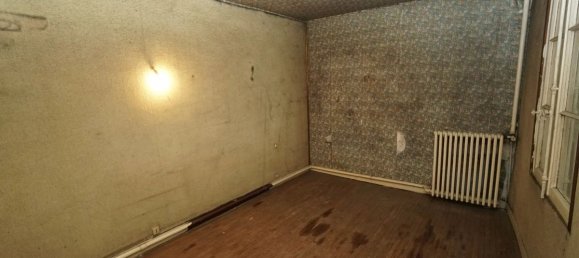 2 bedrooms Land in Aulnay-sous-Bois, France No. 189202 7