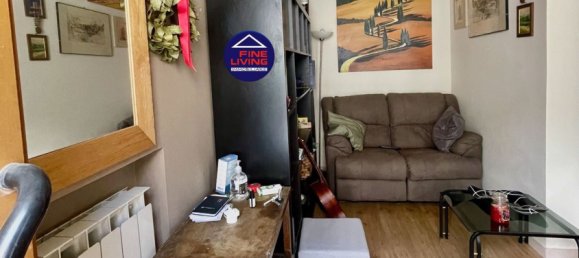 3 rooms Apartment in Montelabbate, Italy No. 276639 2