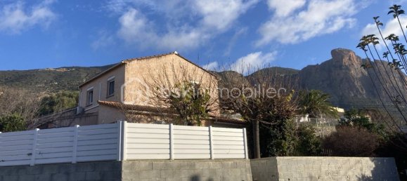 3 bedrooms Villa in Appietto, France No. 76721 5