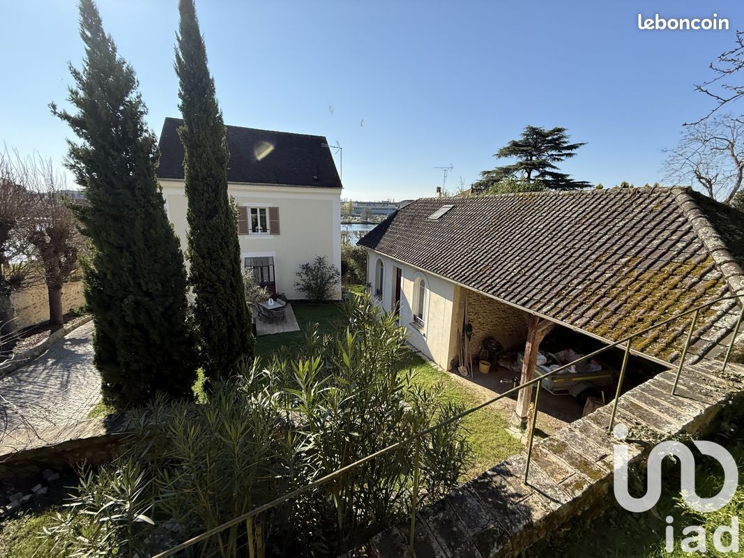 6 bedrooms House in Le Mee-sur-Seine, France No. 330687