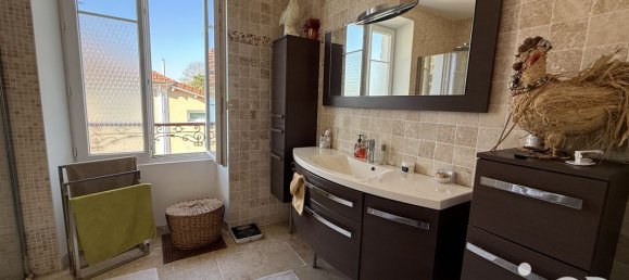 6 bedrooms House in Le Mee-sur-Seine, France No. 330687 10