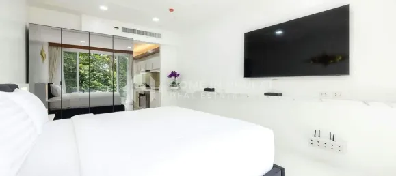 1 bedroom Condominium for sale in Kata, Phuket, Southern Thailand, Thailand № 61129 2