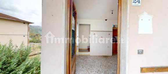 2 bedrooms House in Coreglia Antelminelli, Italy No. 234607 20