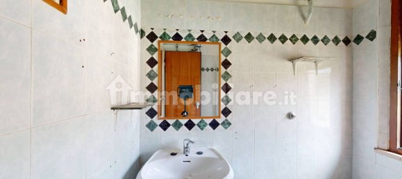 2 bedrooms House in Coreglia Antelminelli, Italy No. 234607 13