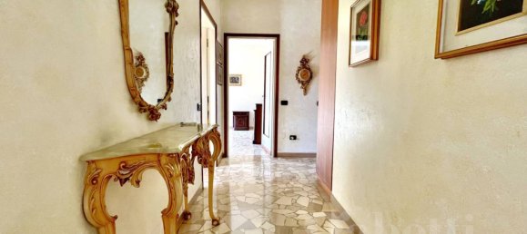 2 غرف نوم شقة في Busto Arsizio, Italy رقم 380027 16