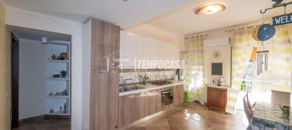 Квартира с 2 спальнями в Мессина, Италия № 328660 23