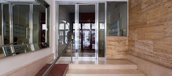 Apartamento de 2 dormitorios en Madrid, Spain No. 124650 15