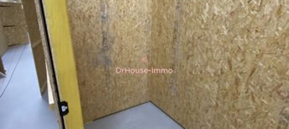 Imóvel comercial em Surin, France 6160 m² N.º 301682 2