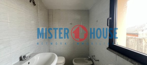 3 rooms Apartment in Cesano Maderno, Italy No. 307628 27