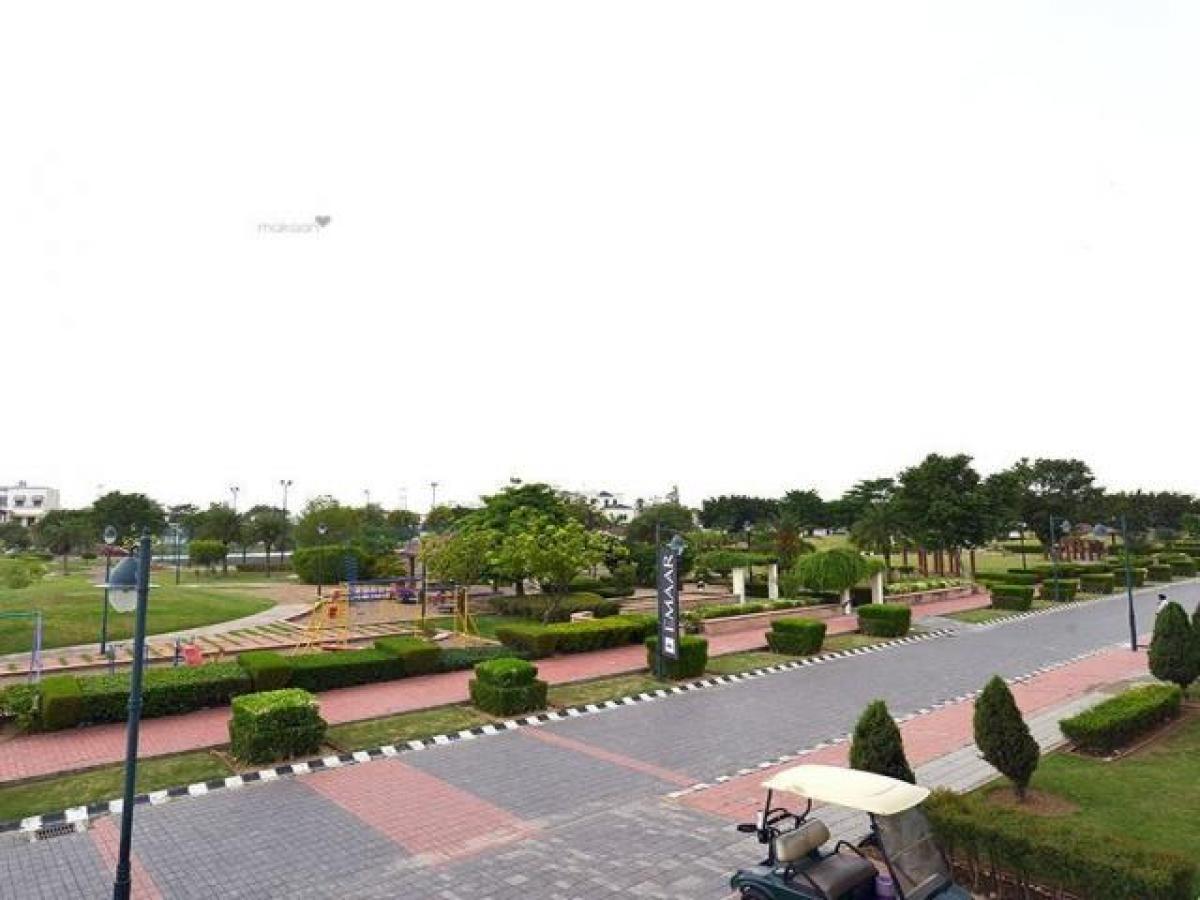  Land in Mohali, India No. 34538