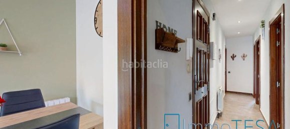 Apartamento de 3 dormitorios en Barcelona, Spain No. 175215 24