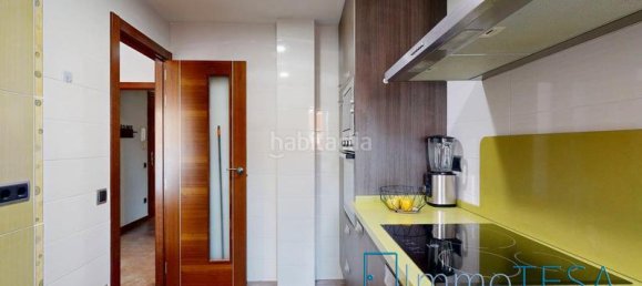 Apartamento de 3 dormitorios en Barcelona, Spain No. 175215 19