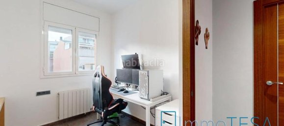 Apartamento de 3 dormitorios en Barcelona, Spain No. 175215 48