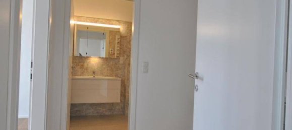 4-salle Appartement à Mariahilf, Austria No. 79097 11