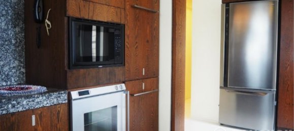 3 bedrooms Condo in Bangkok, Thailand No. 2099 6