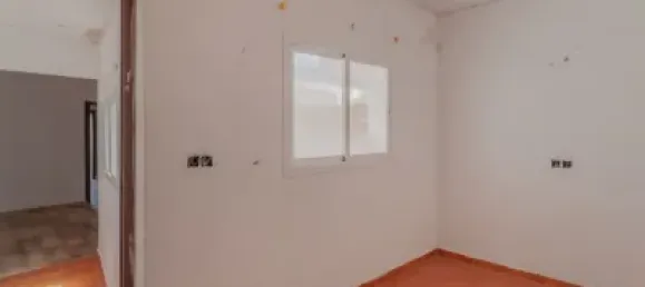 3 Schlafzimmer Stadthaus in Alameda, Spain, Nr. 175320 9