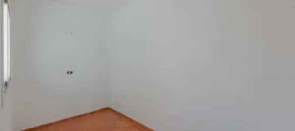 3 Schlafzimmer Stadthaus in Alameda, Spain, Nr. 175320 8