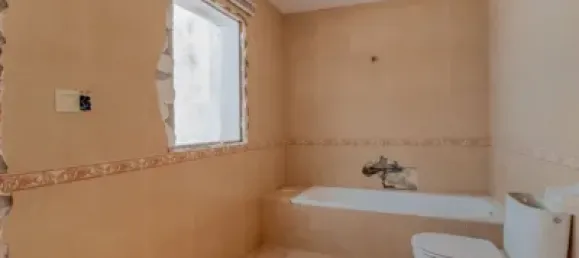 3 Schlafzimmer Stadthaus in Alameda, Spain, Nr. 175320 14