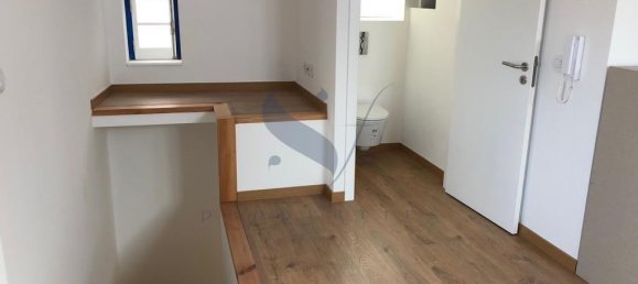 233m² Building in Lisbon, Portugal No. 128885 2