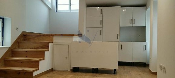 233m² Building in Lisbon, Portugal No. 128885 7