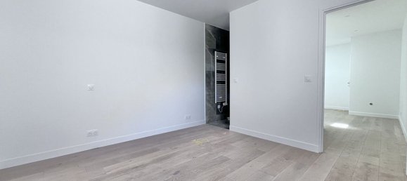 Casa de 2 dormitorios en Fontenay-sous-Bois, France No. 294875 7