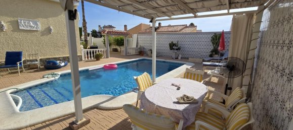 3 غرف نوم منزل في Torrevieja, Spain رقم 188319 39