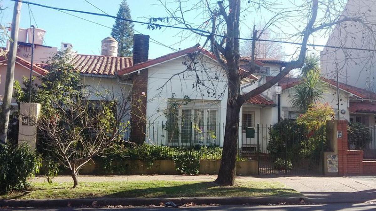 3 bedrooms House in Vicente Lopez, Argentina No. 9847