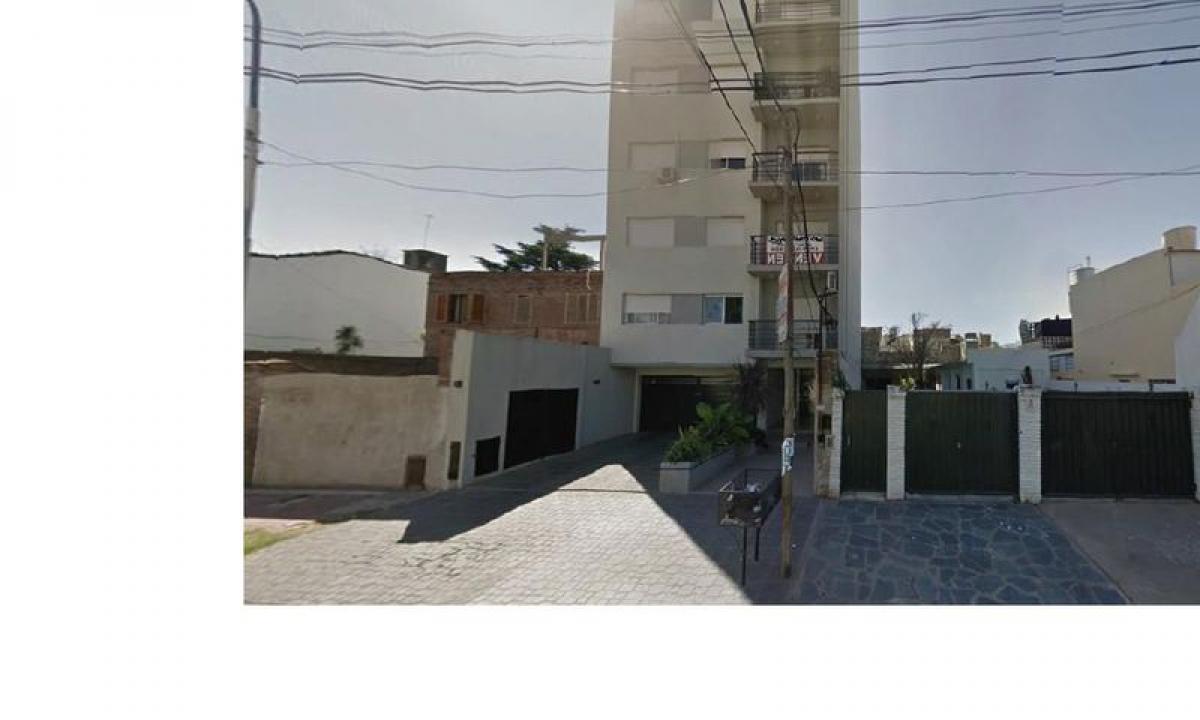 Studio in Tres de Febrero, Argentina, Nr. 61134