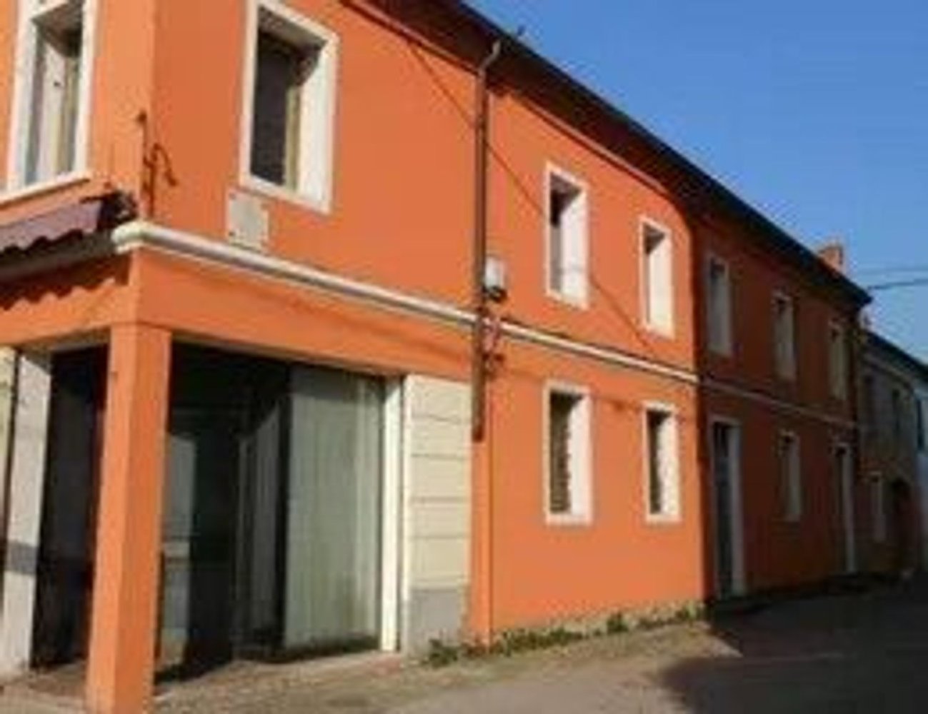 4 rooms Apartment in Minerbe, Italy No. 195010