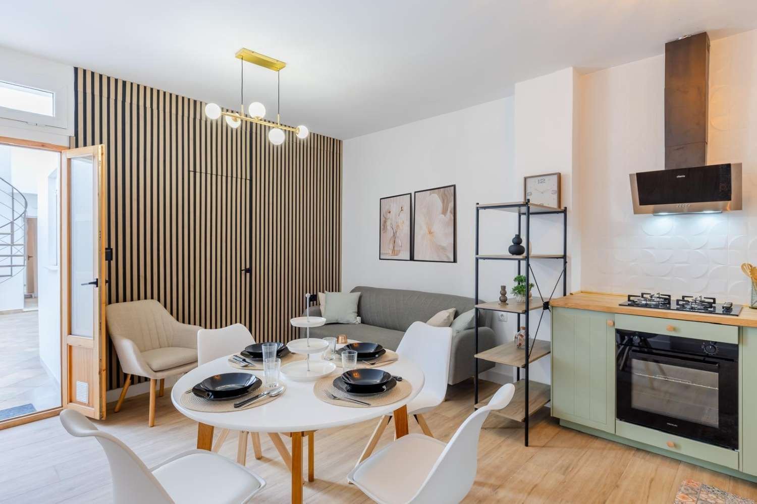 4 bedrooms House in Torrevieja, Spain No. 228833