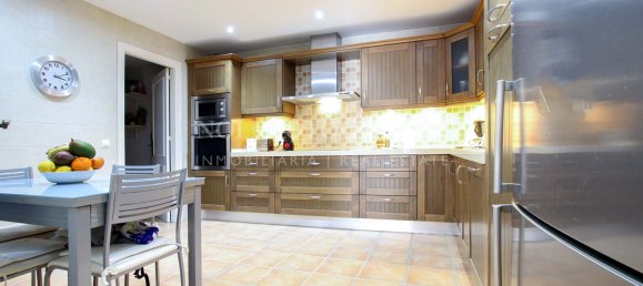 3 Schlafzimmer Wohnung in Marbella, Spain, Nr. 32021 4