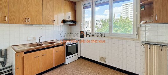 Apartamento de 2 dormitorios en Vitry-sur-Seine, France No. 171691 2