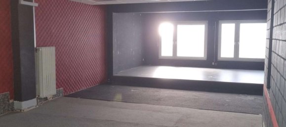 10غرفة منزل ذو طابقين في Dusseldorf, Germany رقم 110813 3