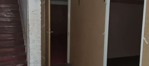 10غرفة منزل ذو طابقين في Dusseldorf, Germany رقم 110813 27