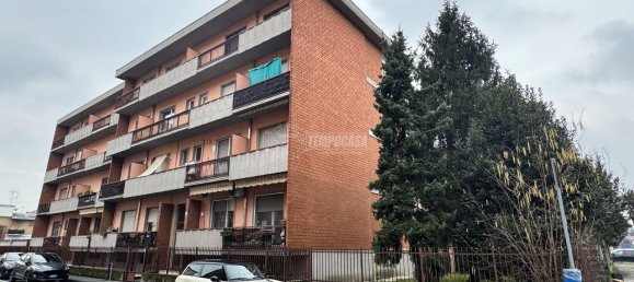 3 rooms Apartment in Sedriano, Italy No. 233188 24
