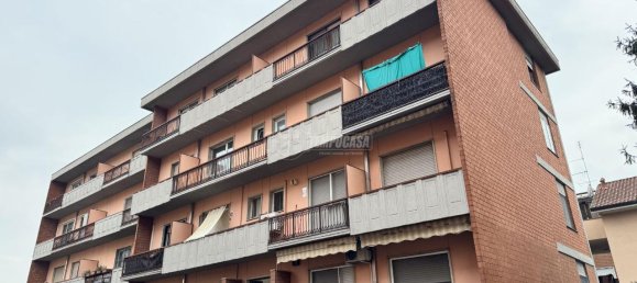 3 rooms Apartment in Sedriano, Italy No. 233188 23
