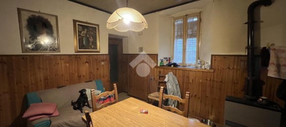 4 bedrooms House in Verolavecchia, Italy No. 161150 7