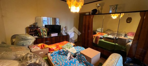 4 bedrooms House in Verolavecchia, Italy No. 161150 13