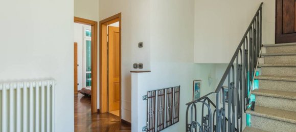 2 bedrooms Villa in Cattolica, Italy No. 360101 12