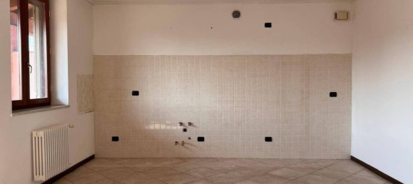 2 bedrooms Apartment in Castel Goffredo, Italy No. 64839 4