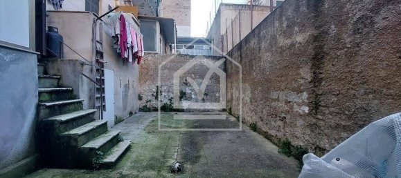 3-Zimmer Wohnung in Bari, Italy, Nr. 36298 5