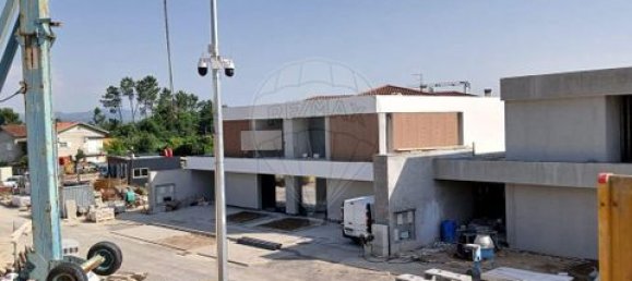 4 bedrooms Villa in Turiz, Portugal No. 266762 3