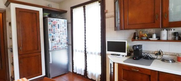 Дом с 4 комнатами в Инцаго, Италия № 7984 7