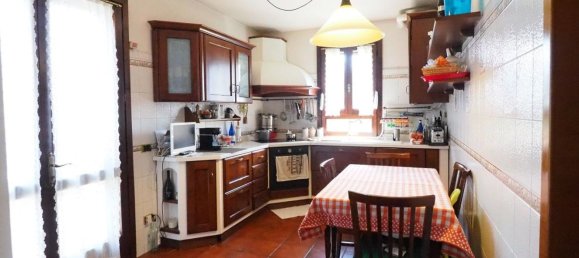 Дом с 4 комнатами в Инцаго, Италия № 7984 6