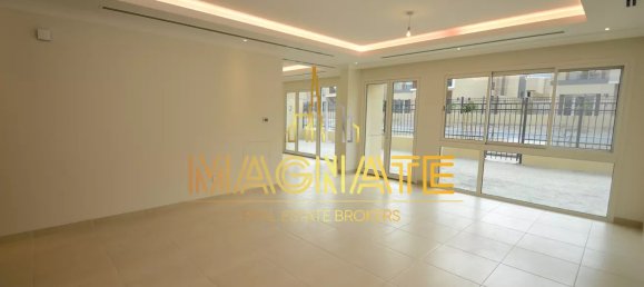 4 bedrooms Villa in Al Barsha, UAE No. 797 7