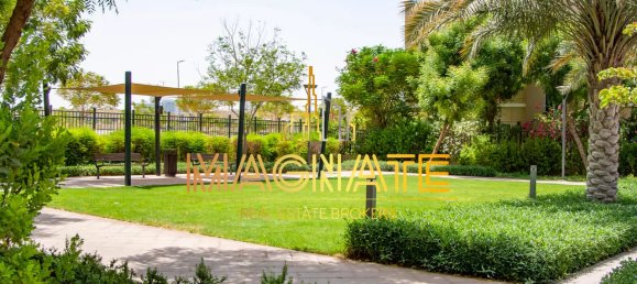 4 bedrooms Villa in Al Barsha, UAE No. 797 10