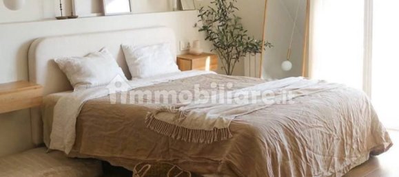2 bedrooms Apartment in Florence, Italy No. 283136 16
