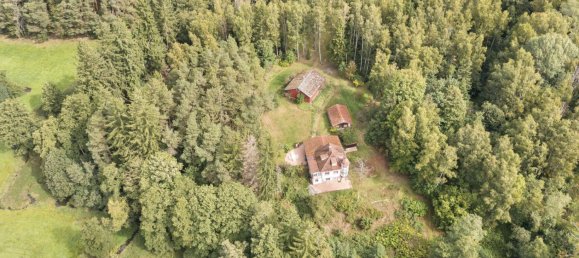 7 rooms House in Hof, Germany No. 289025 3