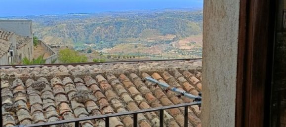 11 rooms House in Gerace, Italy No. 279441 18
