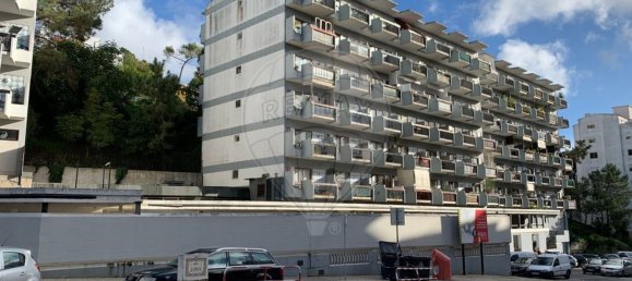 395m² Warehouse in Cascais, Portugal No. 73540 4